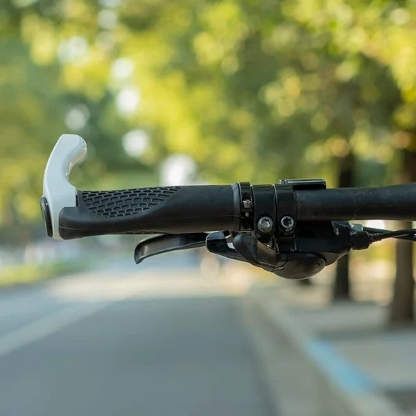 Rockbros BT1007W Bicycle Holder Set with Horns - Whiteeng