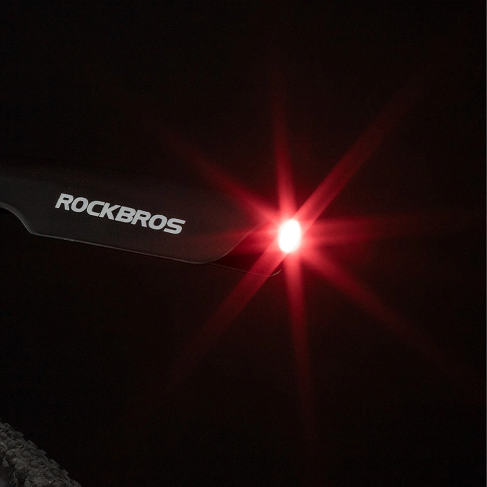 Rockbros DNB8001 mudguard with red LED light - blackeng