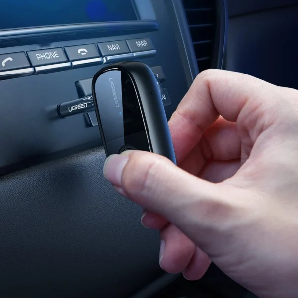 [RETURNED ITEM] Ugreen Bluetooth 5.0 audio receiver AUX aptX, aptX LL mini headphone jack black (70304)eng