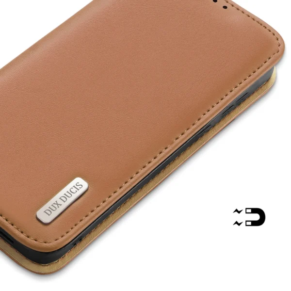 Dux Ducis Hivo case with flap and RFID blocker for Samsung Galaxy S24+ - browneng