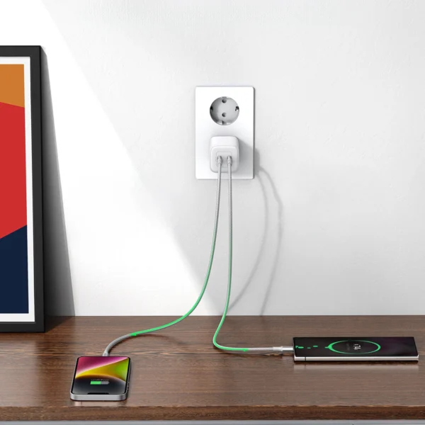 [RETURNED ITEM] Quick charger GaN 2 x USB-C 45W QC PD Ugreen CD294 - whiteeng