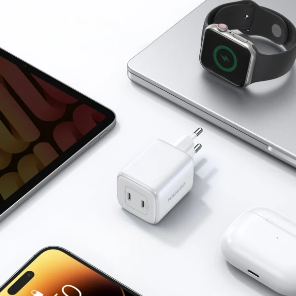 [RETURNED ITEM] Quick charger GaN 2 x USB-C 45W QC PD Ugreen CD294 - whiteeng