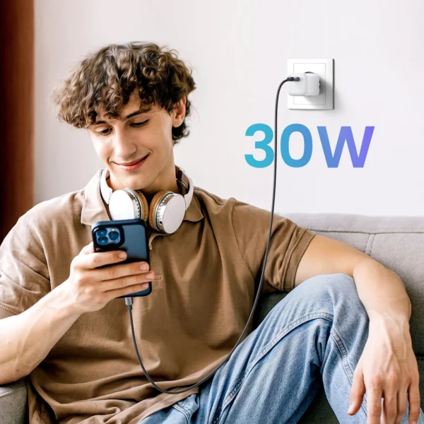[RETURNED ITEM] GaN USB C 30W PD Ugreen Nexode Mini fast charger - whiteeng