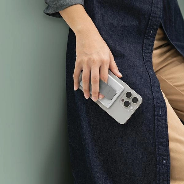 Uniq Heldro ID magnetic wallet with support and band - navy blueeng