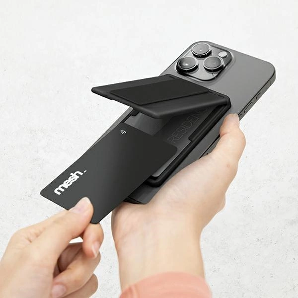 Uniq Heldro ID magnetic wallet with support and wristband - grayeng