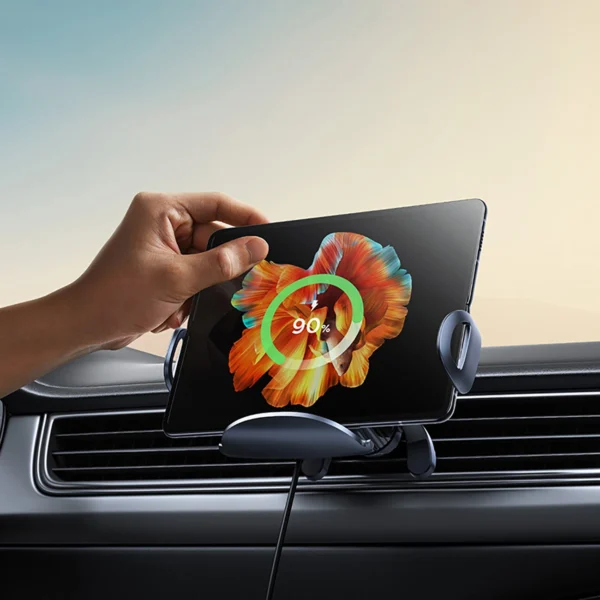 Baseus LightChaser BS-CM029 car holder with triple coil inductive charger - blackeng