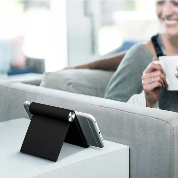 Ugreen LP106 50747 95 x 85 mm desk stand for 4-7.9" phone - blackeng