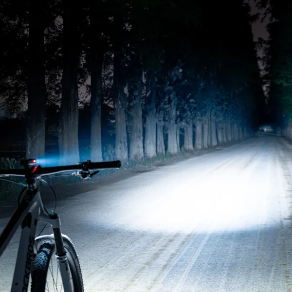 Rockbros RHL600 front bicycle light 600lm 2600mAh IPX6 - blackeng