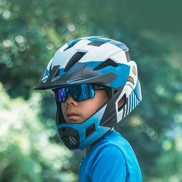 Rockbros 14110009001 polarized cycling glasses for children 8-14 years old - black and blueeng