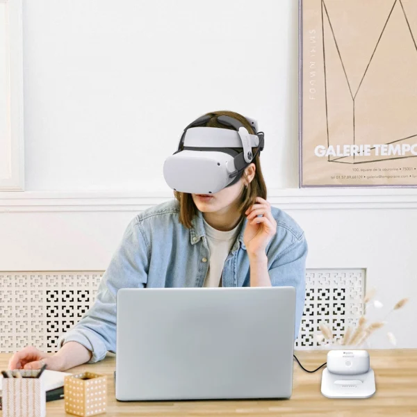 BoboVR M2+ 2 strain relief strap for Meta Quest 2 + 2x B2 battery + BD2 charging station - white and blackeng