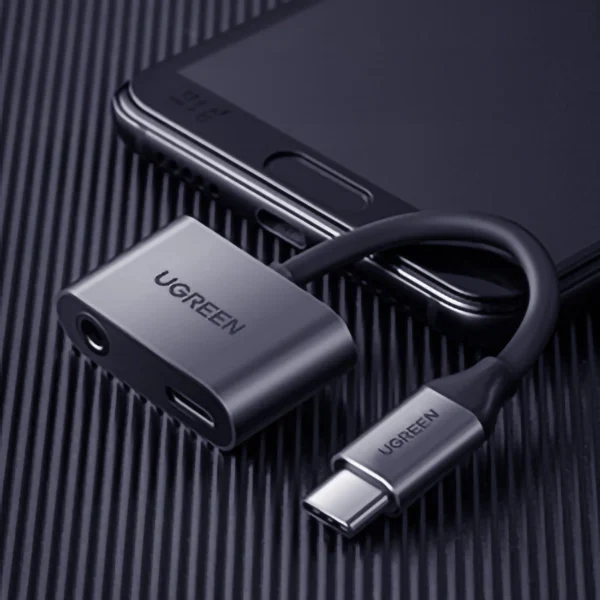 Ugreen CM193 50596 audio adapter two-port USB-C (male) - mini jack 3.5mm / USB-C (female) - grayeng
