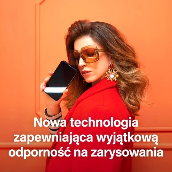 PanzerGlass Re:fresh Glass for iPhone 15 Plus with a positionereng