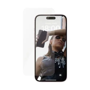SAFE by PanzerGlass Ultra-Wide Fit tempered glass for iPhone 15 Proeng