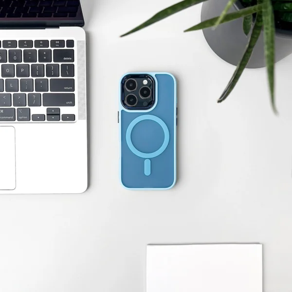 Magnetic Collection MagSafe case for iPhone 16 - light blueeng