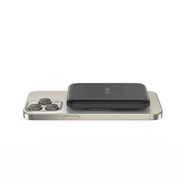 Tech-Protect LifeMag PB10 Powerbank with MagSafe 5000mAh 15W USB-C port - black + USB-C cableeng