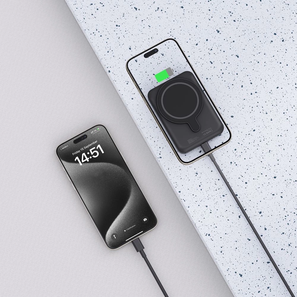 Tech-Protect LifeMag PB10 Powerbank with MagSafe 5000mAh 15W USB-C port - black + USB-C cableeng