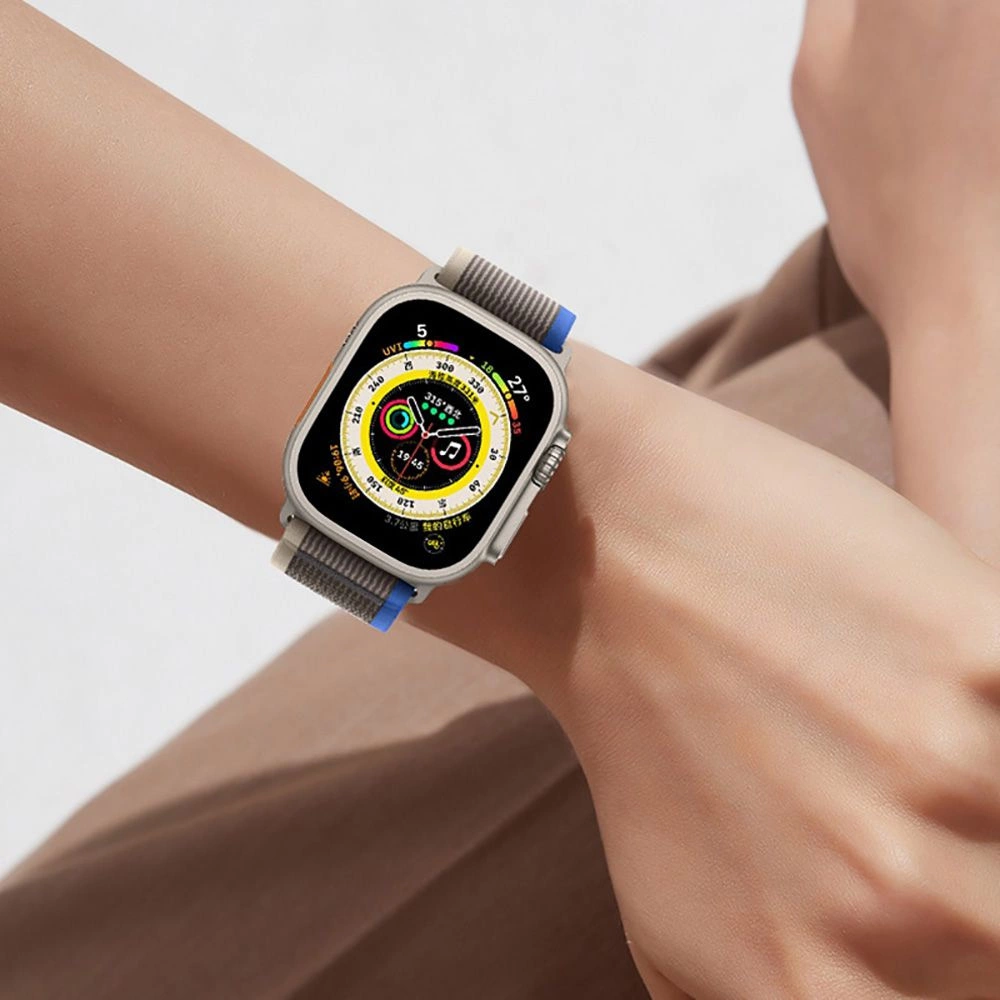 Tech-Protect Nylon Strap for Apple Watch 4/5/6/7/8/9/SE/Ultra 1/2 (42/44/45/49 mm) - Black & Orangeeng