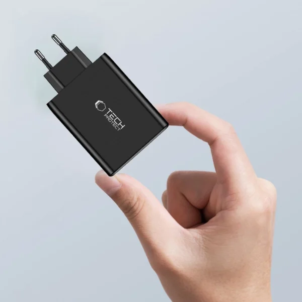 Tech-Protect NC100W-GAN charger GaN 3x USB-C PD 100W / USB-A QC 3.0 - whiteeng