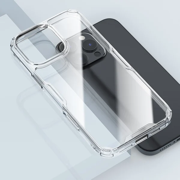 Nillkin Nature Pro Case for iPhone 16 Pro - transparent and whiteeng