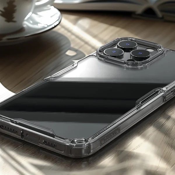 Nillkin Nature Pro Case for iPhone 16 Pro - transparent and whiteeng