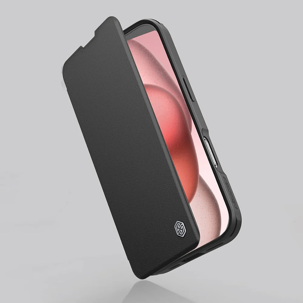 Nillkin Qin Prop Leather Case with Camera Cover and Stand for iPhone 16 Pro - Blackeng