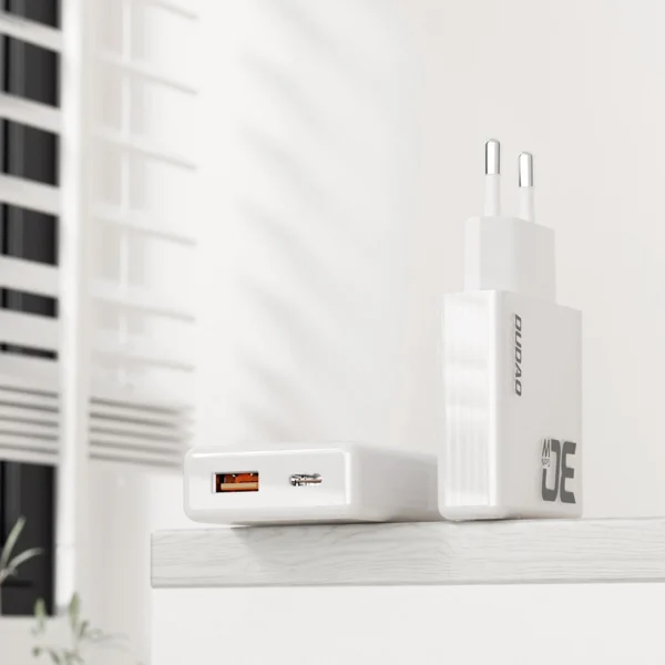 GaN Dudao A30EUT 30W USB-A / USB-C Wall Charger + USB-C - USB-C Cable - Whiteeng