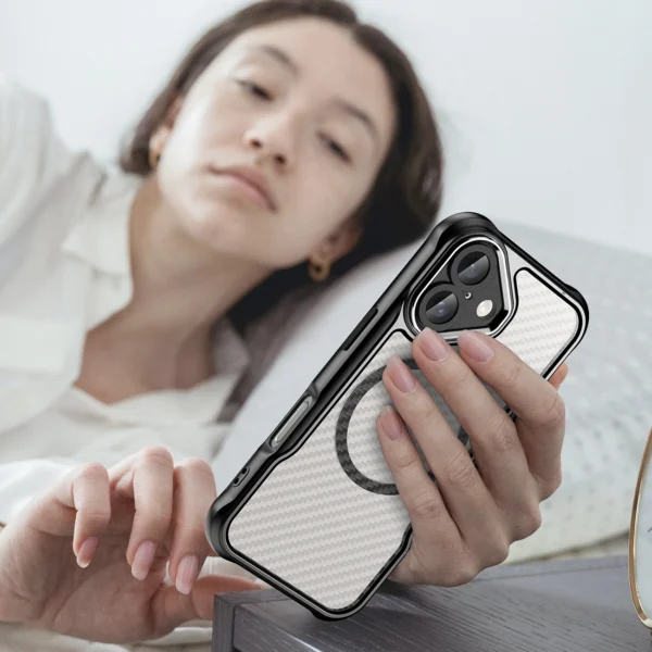 Leading Series MagSafe Silicone Case for iPhone 16 - Blackeng