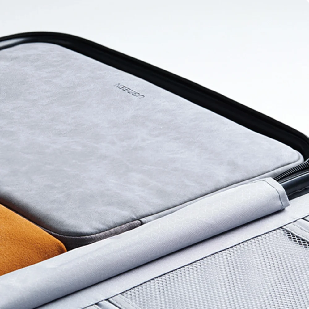 Ugreen LP187 case for a 14"-14.9" laptop - grayeng