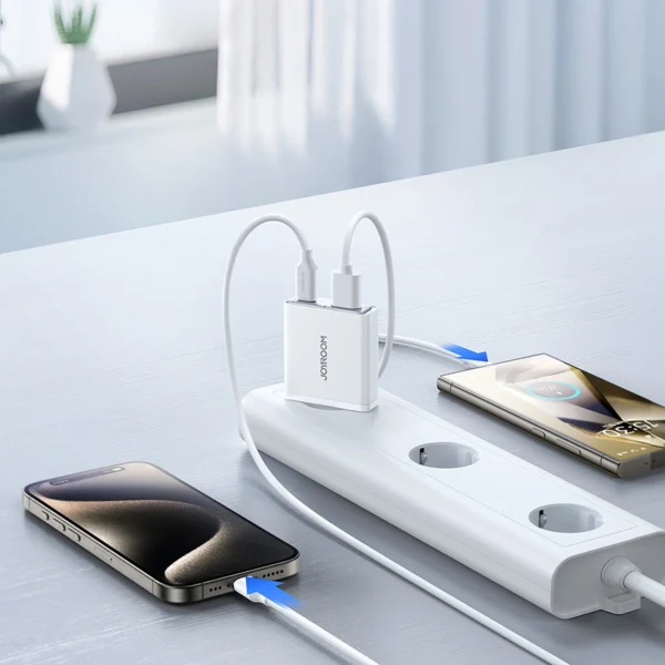 Joyroom JR-TCF14 20W USB-A USB-C Super Slim Wall Charger - Whiteeng