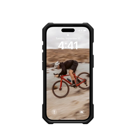 UAG Essential Armor Magsafe iPhone 16 Case - Blackeng