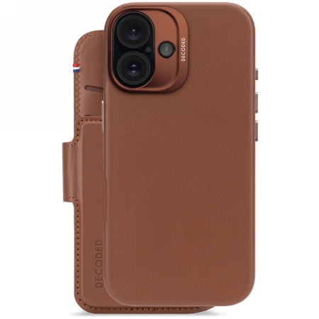Decoded Leather Detachable Wallet MagSafe Case with Wallet for iPhone 16 - Browneng