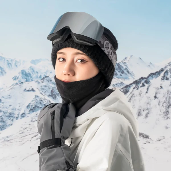 Qunature Oli Ski Neck Warmer Size M - Blackeng