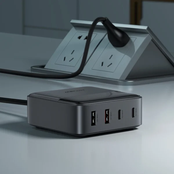Acefast Z6 PD65W GaN Charging Station (2 x USB-C + 2 x USB-A) with US Tip - Blackeng