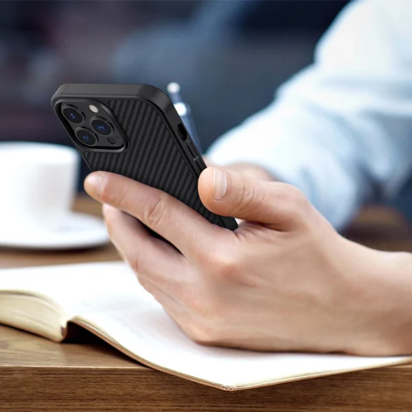 Nillkin Synthetic Fiber Carbon iPhone 13 Pro Max case blackeng