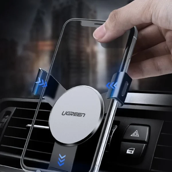 Ugreen LP130 40907 gravity phone holder for car air vent - silvereng
