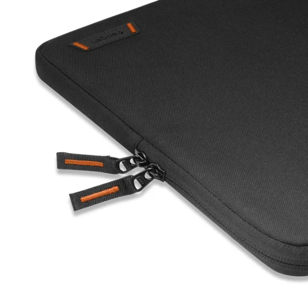 Spigen Basic Pouch 15-16" Laptop Bag - Blackeng