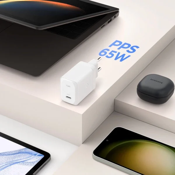 Spigen ArcStation Pro Charger + USB-C 65W Cable - Whiteeng
