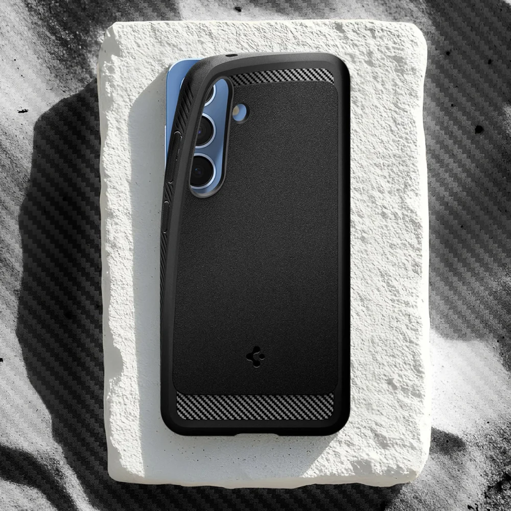 Spigen Rugged Armor Mag MagSafe Case for Samsung Galaxy S25 - Matte Blackeng