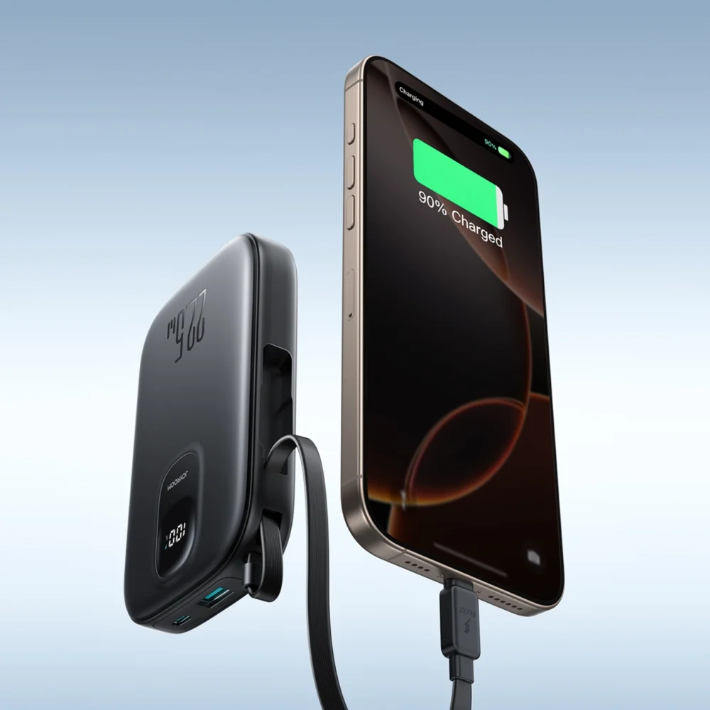 Joyroom JR-PBF17 22.5W 10000mAh Powerbank with Built-in USB-C Cable + 0.25cm USB-C Cable - Blackeng