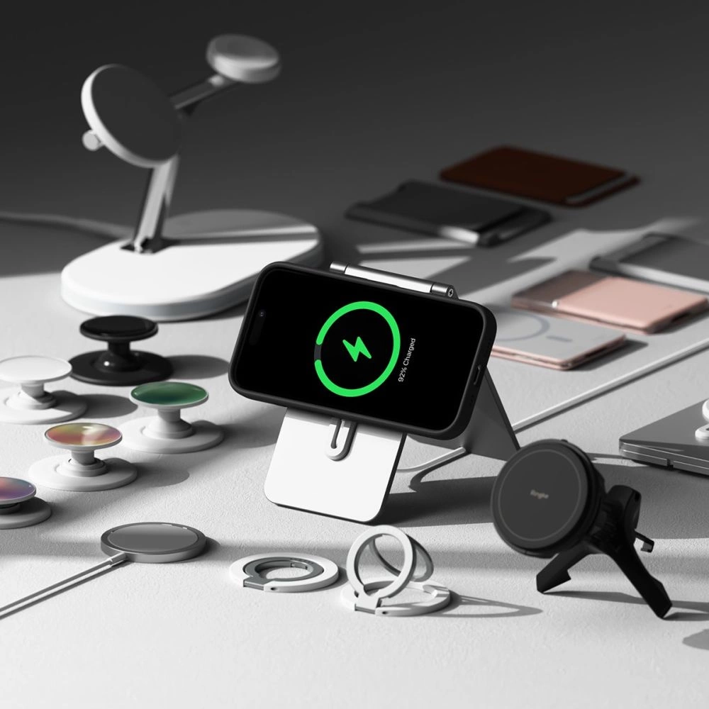 Ringke Silicone MagSafe iPhone 16 Case - Blackeng
