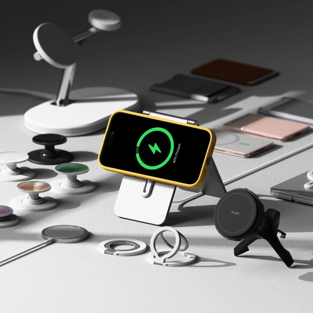 Ringke Silicone MagSafe case for iPhone 16 - yelloweng