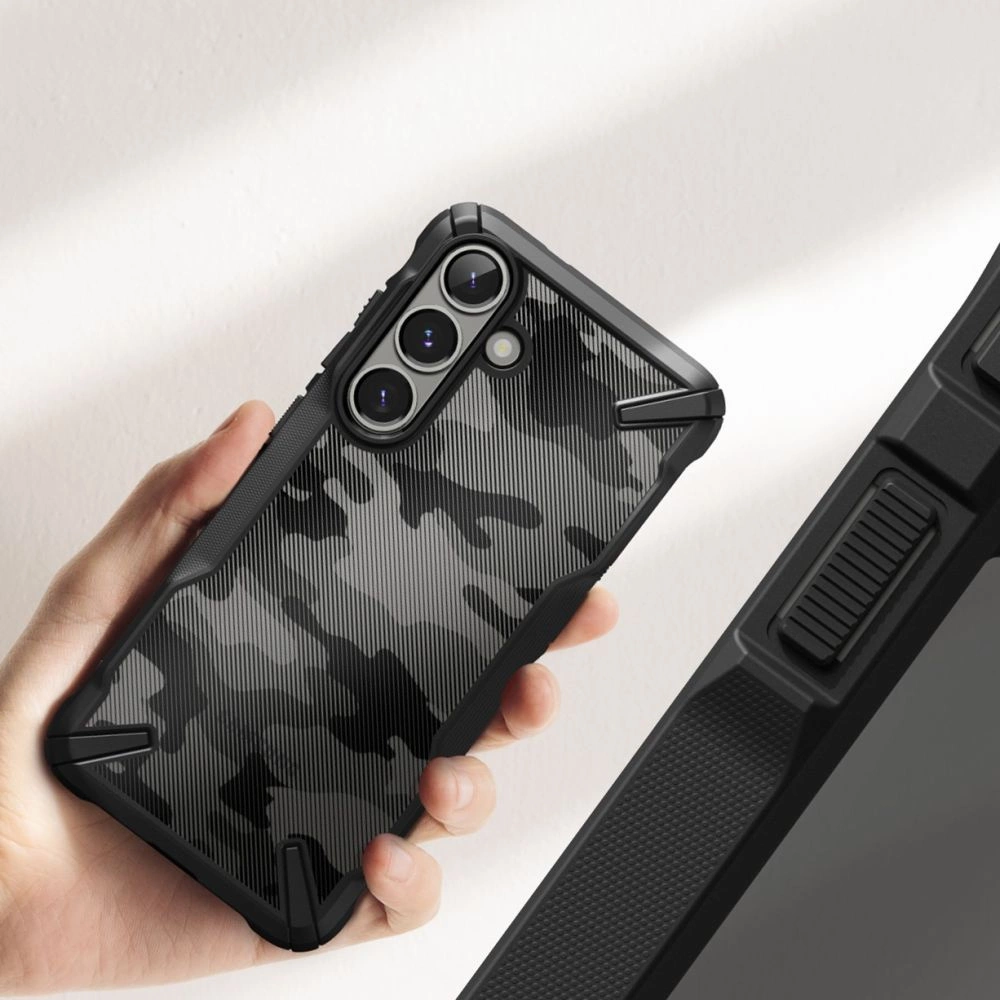 Ringke Fusion X Case for Samsung Galaxy S25 - Black Camoeng
