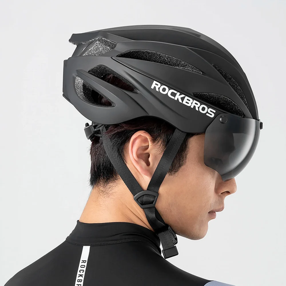 Rockbros Bike Helmet with Visor, Detachable UV Protective Goggles, Unisex - Blackeng