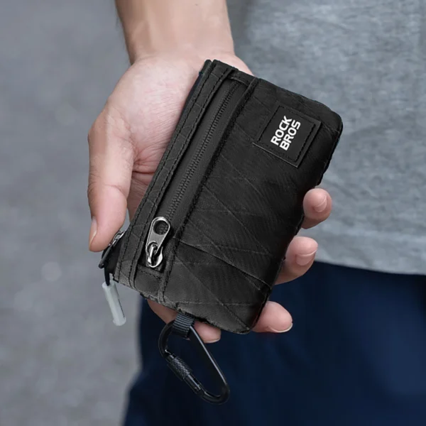 Rockbros Travel Wallet with Carabiner - Blackeng