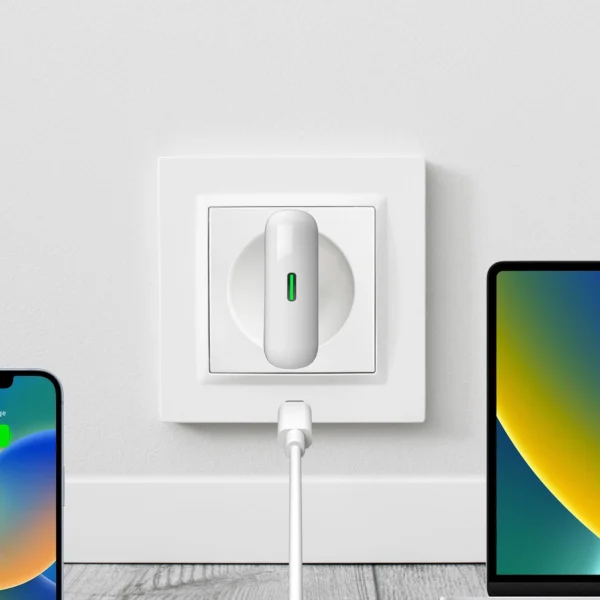 GaN Puro SLIMPRO 30W USB-C Wall Charger - Whiteeng
