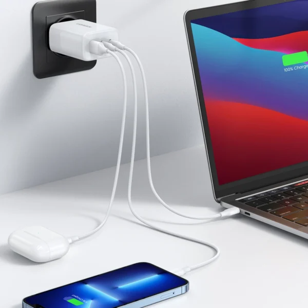 Ugreen fast charger 2x USB Type C / USB 65W PD3.0, QC3.0/4.0+ white (CD275)eng