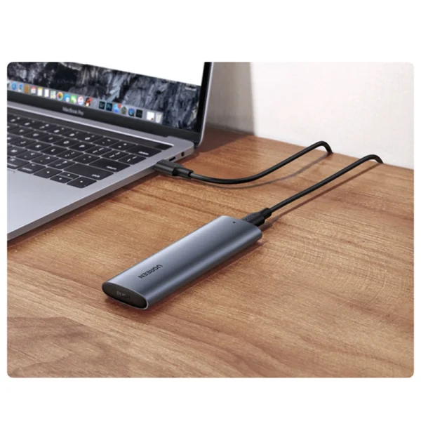 Ugreen Hard Drive Bay M.2 B-Key SATA 3.0 5Gbps Gray + USB Type C Cable (CM400)eng