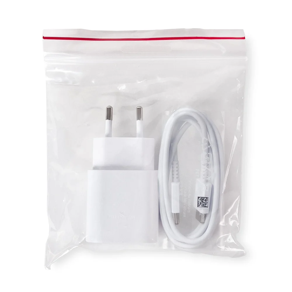 Samsung 25W EP-TA800EWE USB-C wall charger with Samsung EP-DA705BWE USB-C / USB-C cable replacement packaging - whiteeng