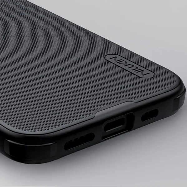Nillkin Super Frosted Shield Pro Magnetic Case for iPhone 16e - Blackeng