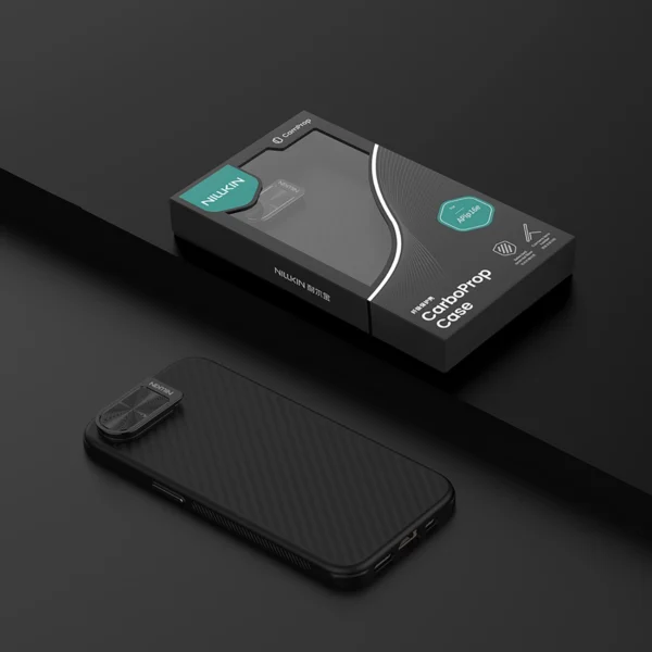 Etui Nillkin CarboProp Magnetic z osłoną na aparat i podstawką na iPhone 16e - czarnepol